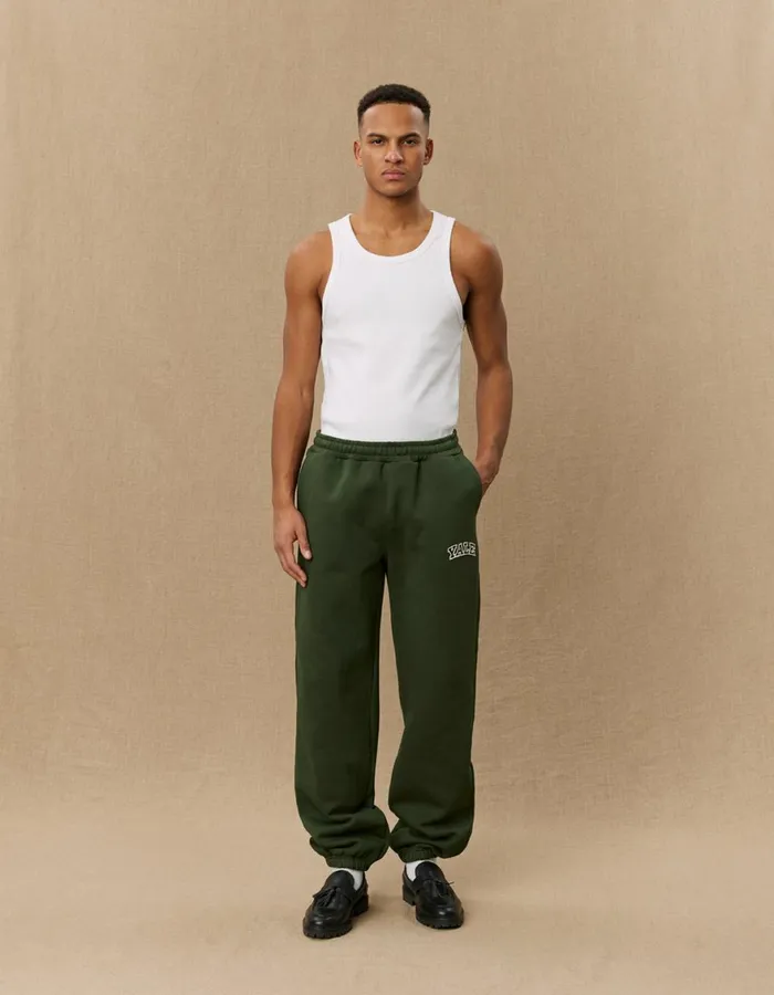 Pants Men Les Deux Yale Sweatpants 8211 Duffel Bag GreenBlack
