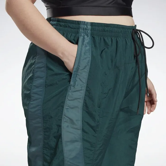 Plus Size 1X4X Womens Reebok Studio Woven Pants Plus Size Forest Green