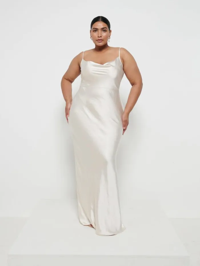 Pretty Lavish Bridesmaid Dresses Women Keisha Maxi Bridesmaid Dress Curve Champagne Pretty Lavish Bridesmaid Dresses Women Keisha Maxi Bridesmaid Dress Curve Champagne