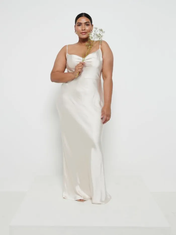 Pretty Lavish Bridesmaid Dresses Women Keisha Maxi Bridesmaid Dress Curve Champagne