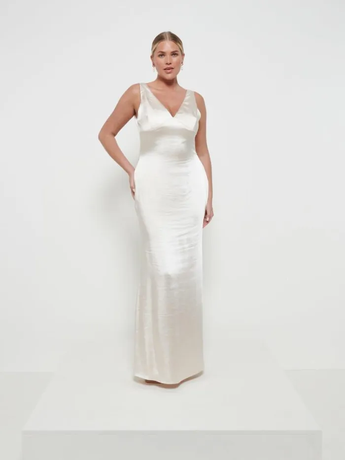 Pretty Lavish Bridesmaid Dresses Women Piper Maxi Bridesmaid Dress Champagne