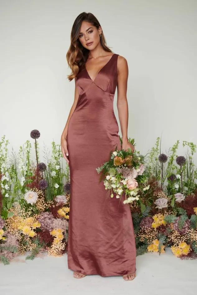 Pretty Lavish Bridesmaid Dresses Women Piper Maxi Bridesmaid Dress Matte Mahogany