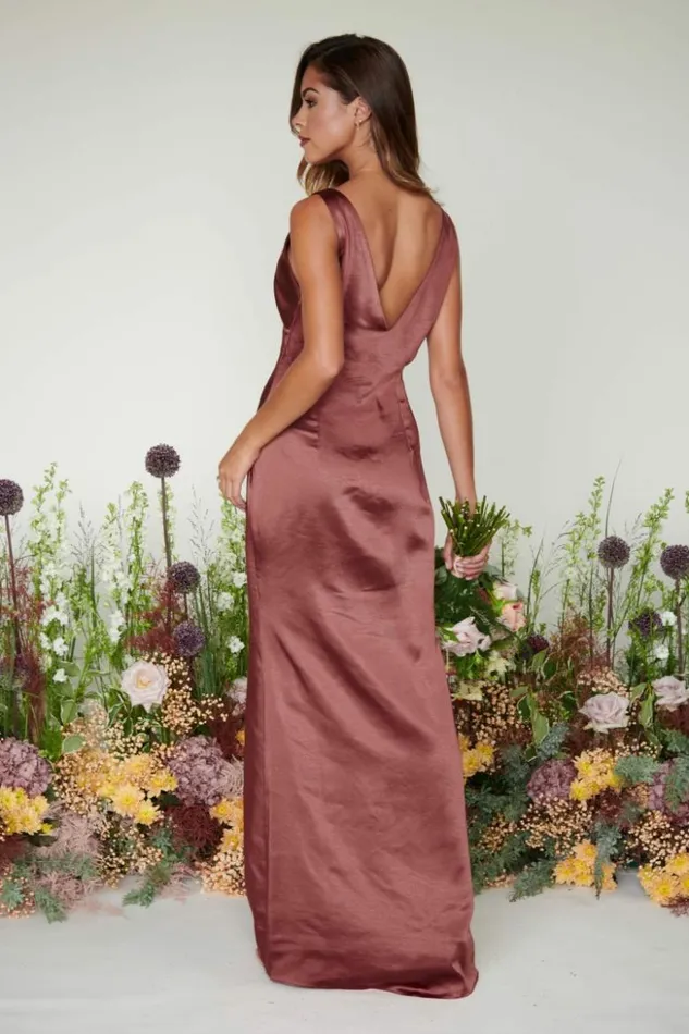 Pretty Lavish Bridesmaid Dresses Women Piper Maxi Bridesmaid Dress Matte Mahogany