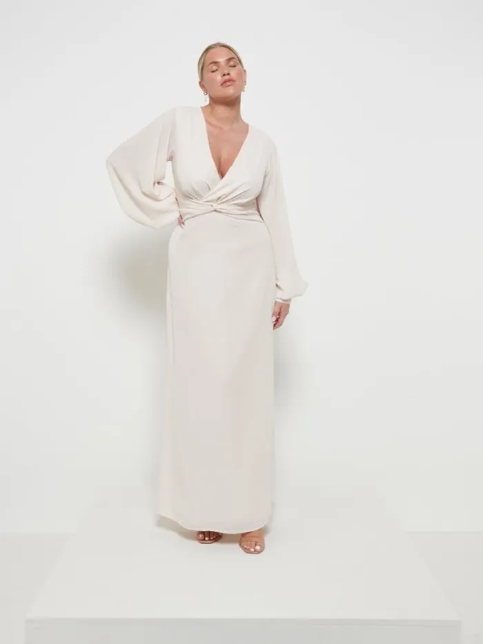 Pretty Lavish Chiffon Bridesmaid Dresses Women Nellie Knot Maxi Bridesmaid Dress Champagne