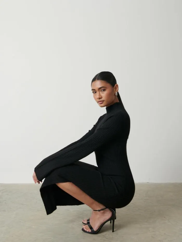 Pretty Lavish Curve Women Baylee Soft Knit Midaxi Dress Black