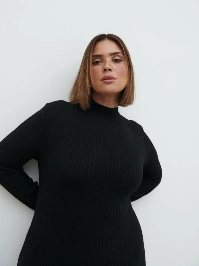 Pretty Lavish Curve Women Baylee Soft Knit Midaxi Dress Black