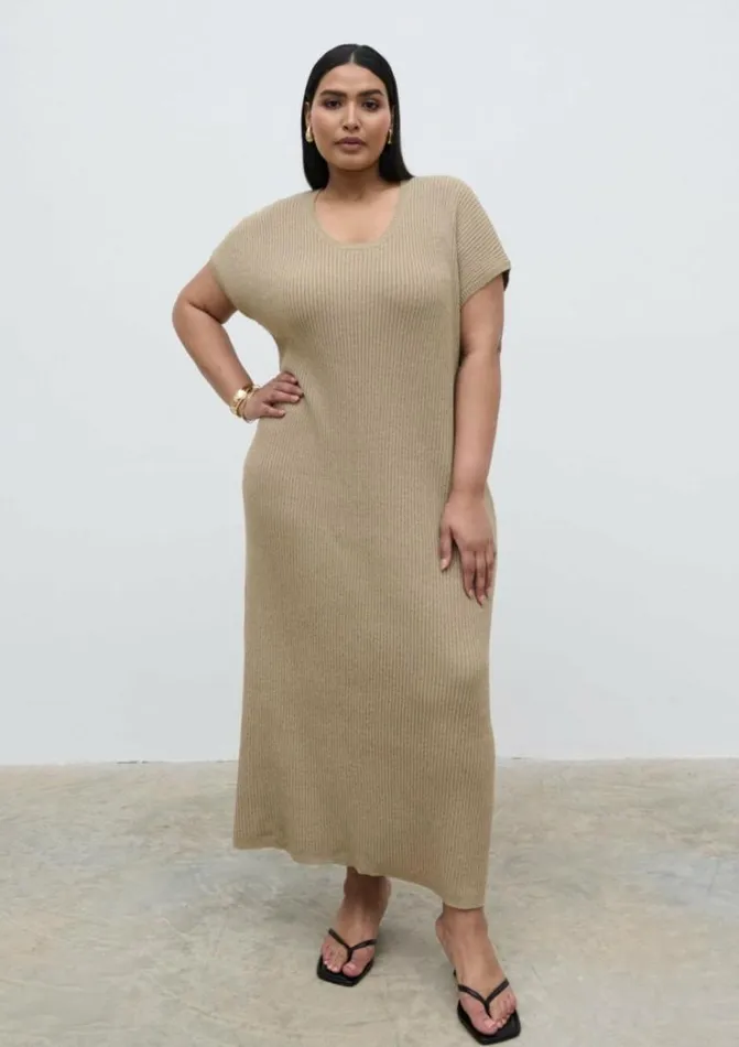 Pretty Lavish Curve Women Rose Knit Midaxi Dress Curve Beige