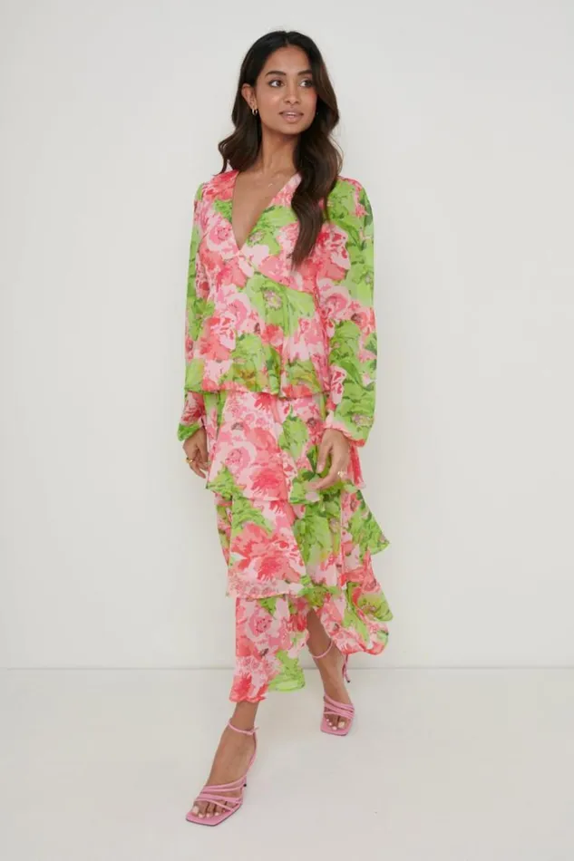 Pretty Lavish Dresses Women Ashton Ruffle Midi Dress Patchwork Floral