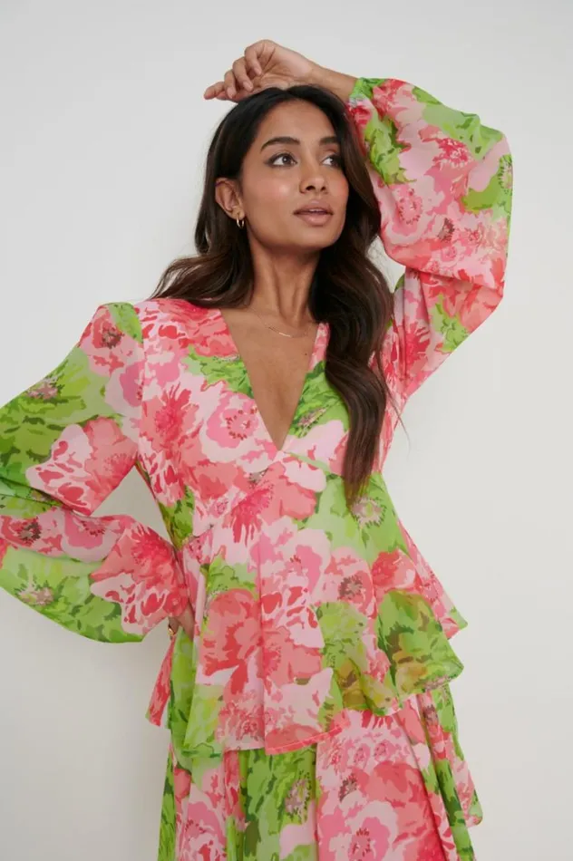 Pretty Lavish Dresses Women Ashton Ruffle Midi Dress Patchwork Floral