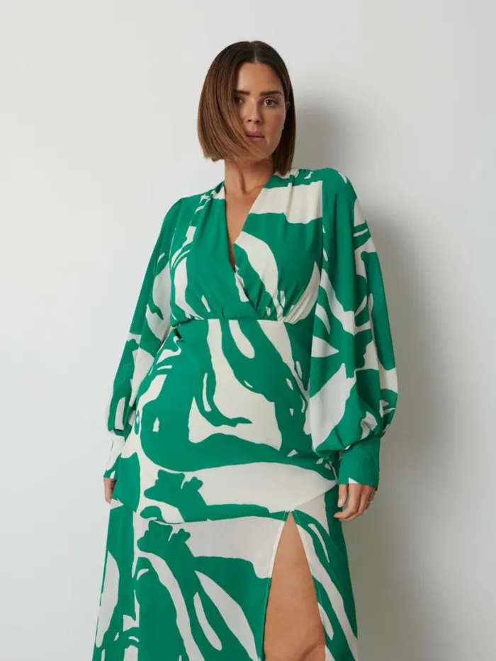 Pretty Lavish Dresses Women Lilianna Backless Balloon Sleeve Printed Dress Curve Green Abstract