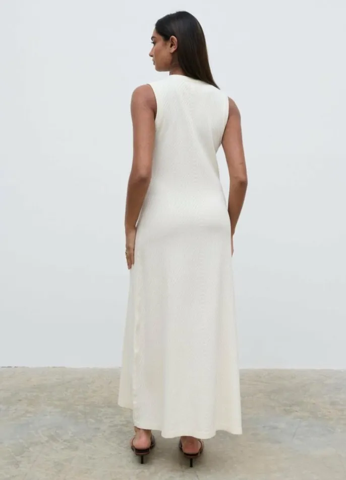 Pretty Lavish Dresses Women Portia Shift Knit Midaxi Dress Cream
