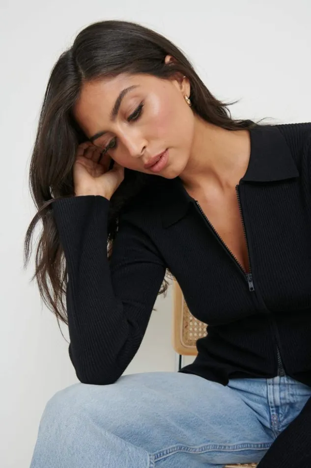 Pretty Lavish Knitwear Women Avery Zip Knit Collared Top Black