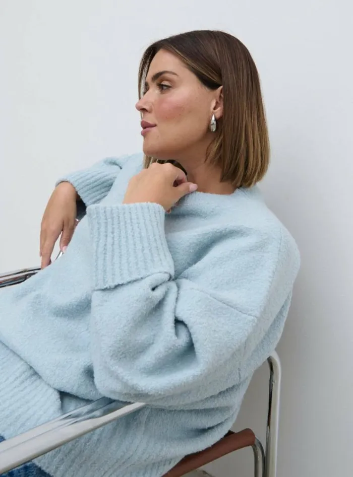 Pretty Lavish Knitwear Women Camille Oversized Borg Knit Jumper Curve Pale Blue