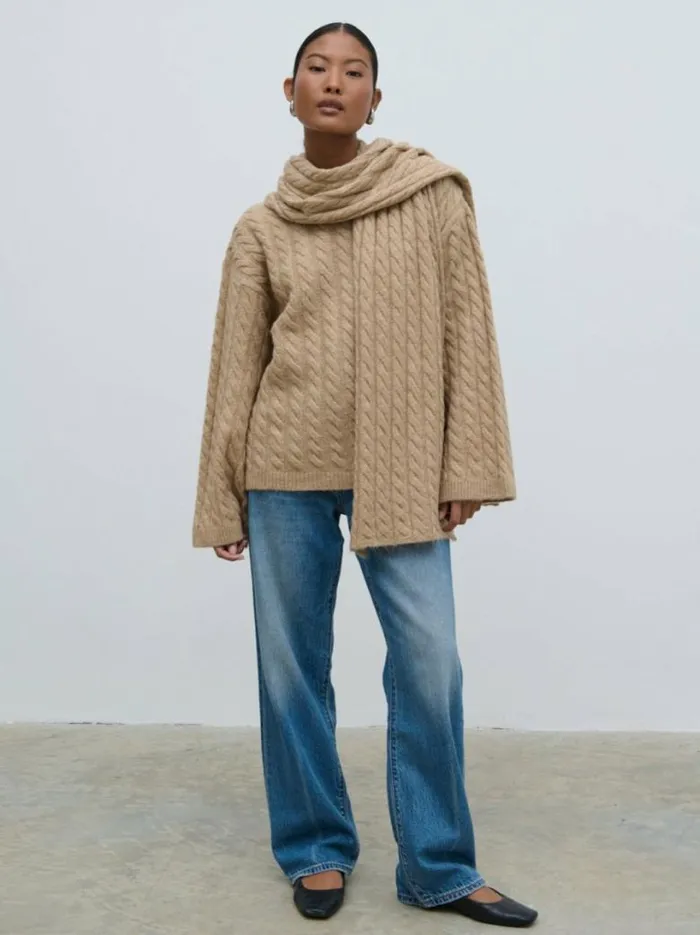 Pretty Lavish Knitwear Women Palmer Cable Knit Jumper With Scarf Light Brown