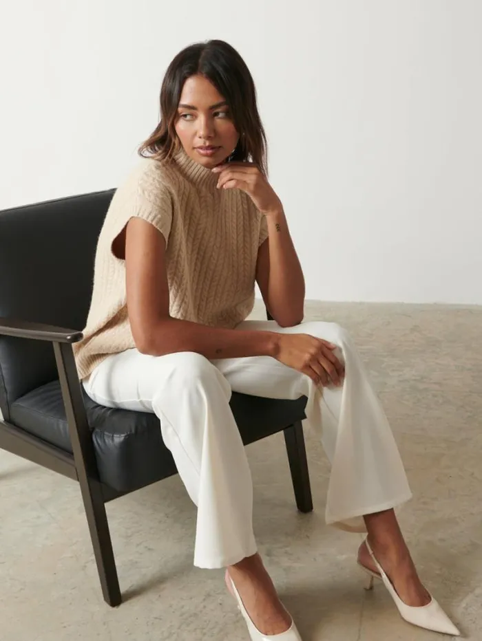Pretty Lavish Knitwear Women Stevie Boxy Sleeveless Jumper Beige