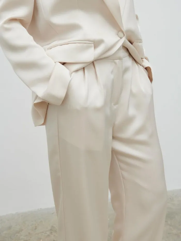 Pretty Lavish Sets Women Callie Satin Suit Trousers White