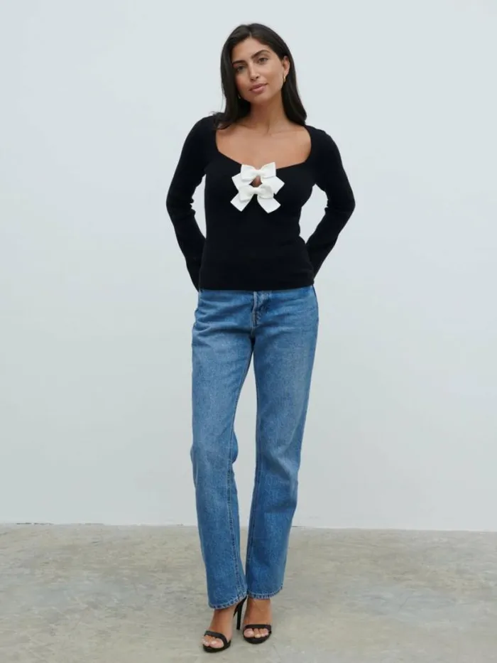 Pretty Lavish Tops Women Annabeth Bow Knit Top Black