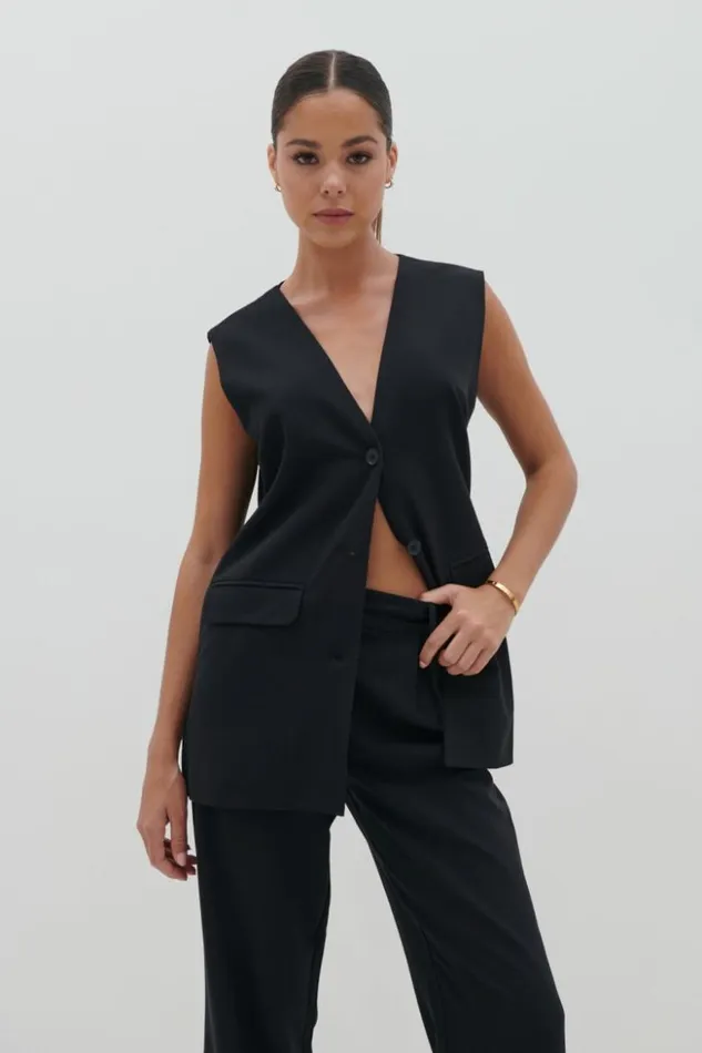 Pretty Lavish Tops Women Harlee Sleeveless Waistcoat Black
