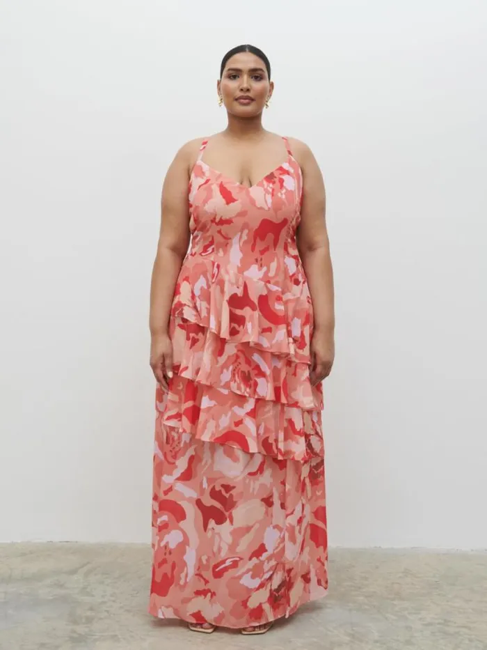 Pretty Lavish Wedding Guest Women Hettie Maxi Dress Curve Abstract Multi Floral