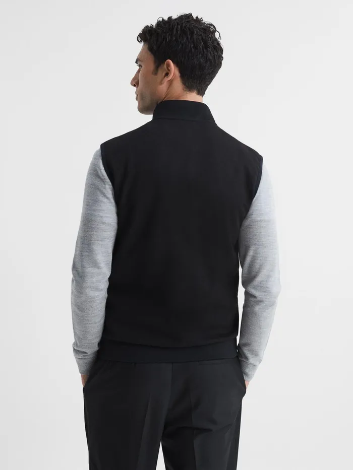 Reiss Coats and Jackets Pluto Hybrid Quilted Gilet Black 8211 Men