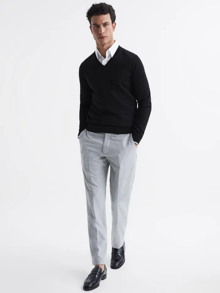 Reiss Knitwear Earl Merino VNeck Jumper Black 8211 Men