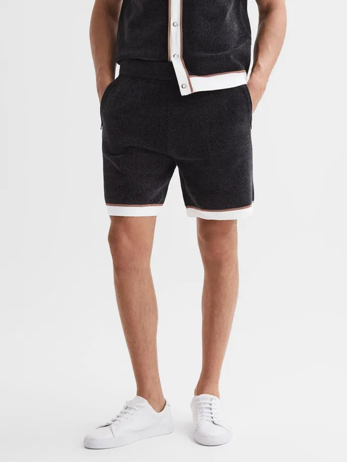 Reiss Shorts Fielder Relaxed Fit Elasticated Chenille Shorts Black 8211 Men