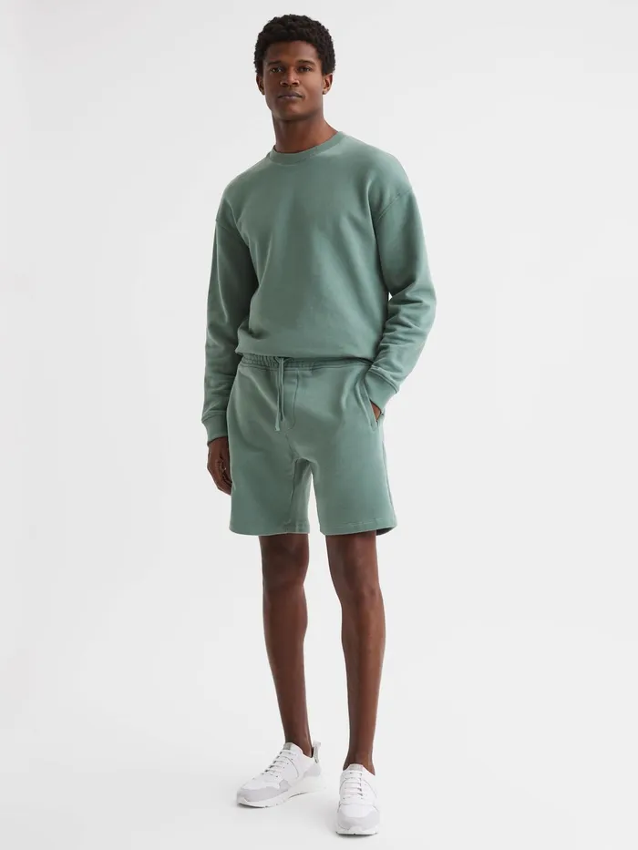 Reiss Sweats and Hoodies Henry Garment Dye Jersey Shorts Fern Green 8211 Men