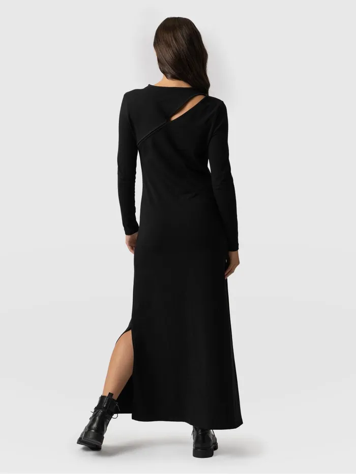 Reveal Runway Dress 8211 Black Black Women Saint And Sofia Dresses