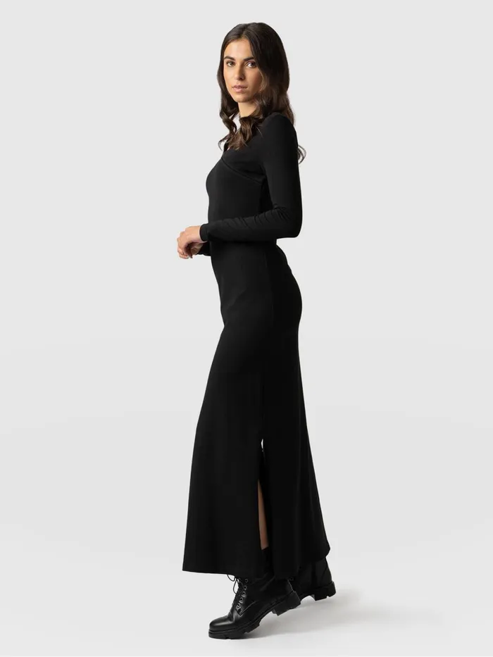 Reveal Runway Dress 8211 Black Black Women Saint And Sofia Dresses