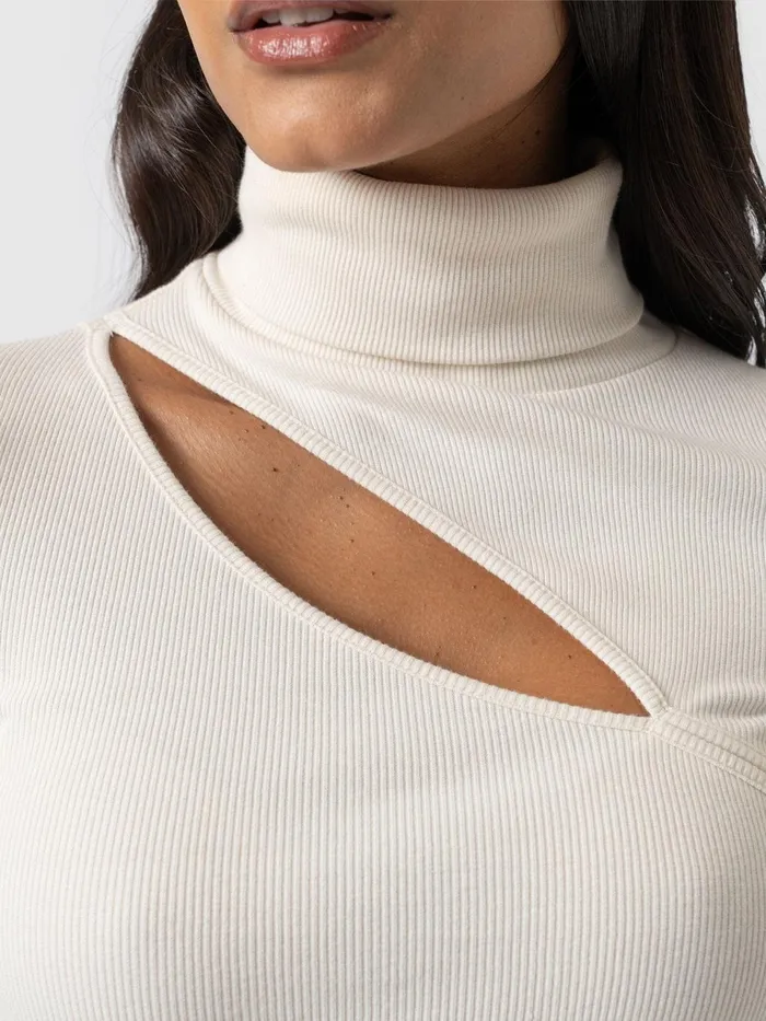 Reveal Turtle Neck 8211 Cream Cream Women Saint And Sofia Casual Tops