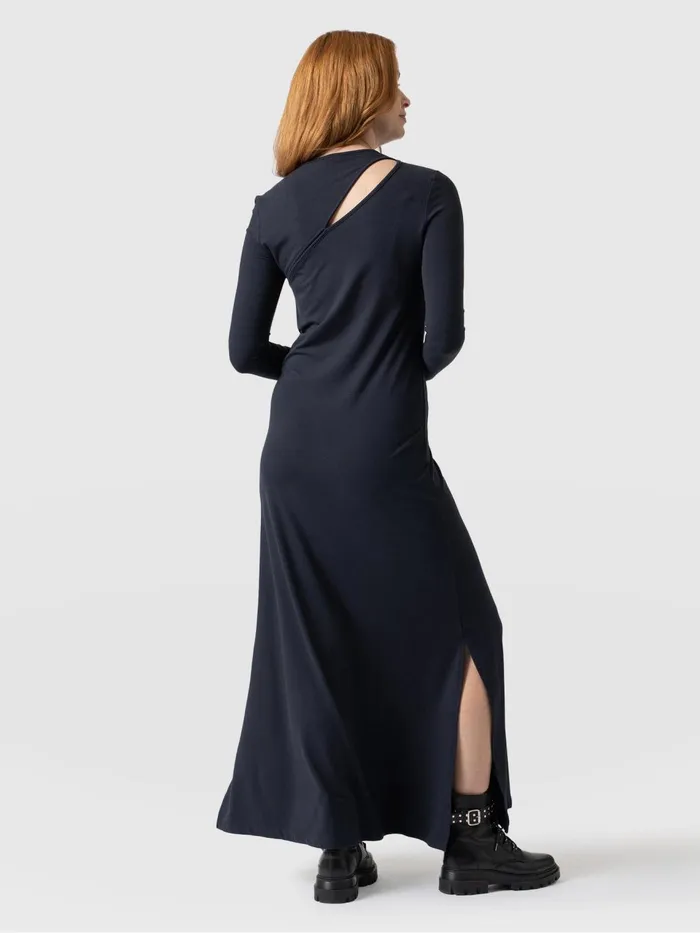 Reveal Viscose Runway Dress 8211 Navy Navy Women Saint And Sofia Dresses