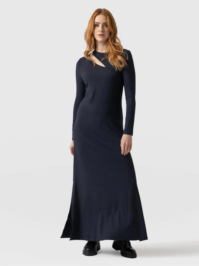 Reveal Viscose Runway Dress 8211 Navy Navy Women Saint And Sofia Dresses