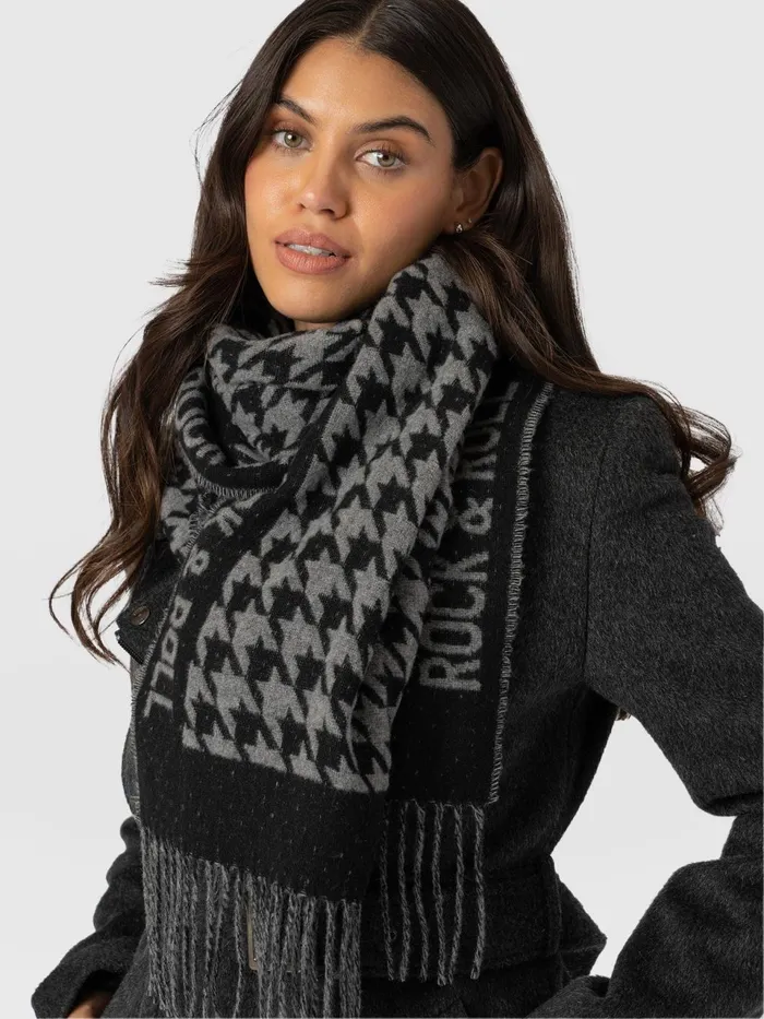 Rock Houndstooth Scarf 8211 BlackGrey Blackgrey Women Saint And Sofia Scarves and Hats