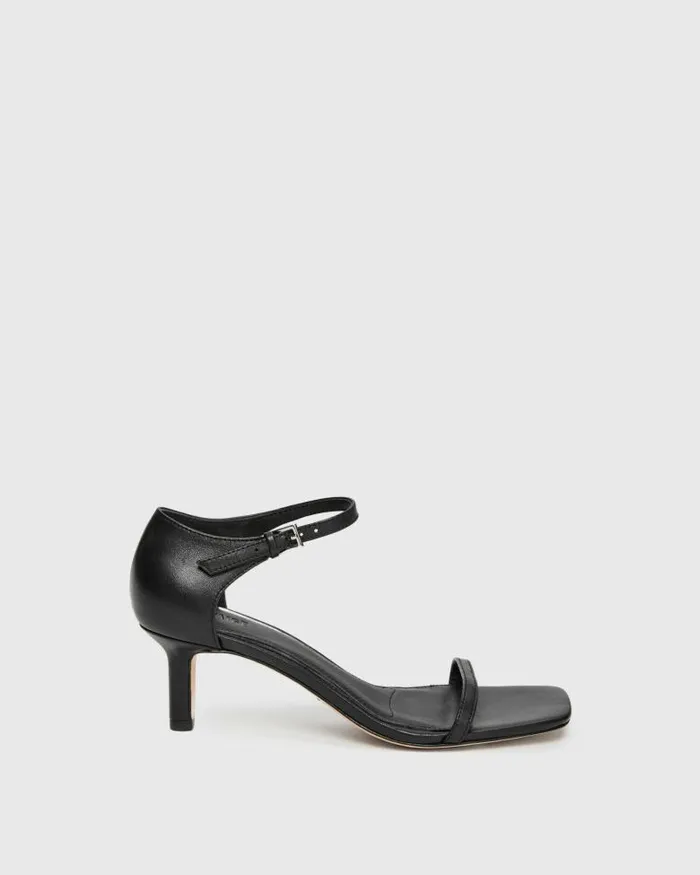 Sandals Women PAIGE Elin Sandal 8211 Black Leather