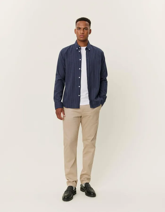 ShirtsOvershirts Men Les Deux Desert Reg Stripe Shirt 8211 Dark NavyIvory
