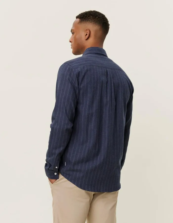 ShirtsOvershirts Men Les Deux Desert Reg Stripe Shirt 8211 Dark NavyIvory
