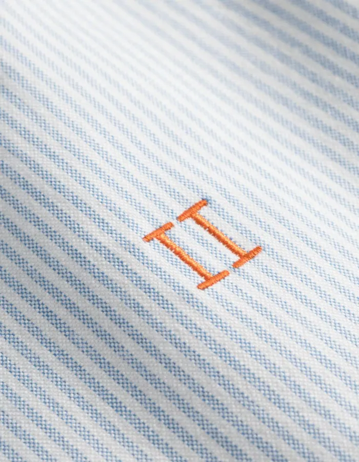 ShirtsOvershirts Men Les Deux Konrad Contrast Oxford Shirt 8211 Light BlueWhite