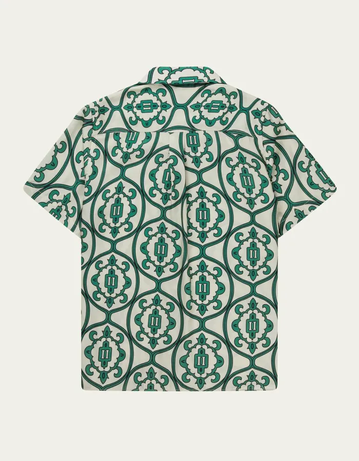 ShirtsOvershirts Men Les Deux Ornament AOP SS Shirt 8211 IvoryVintage Green