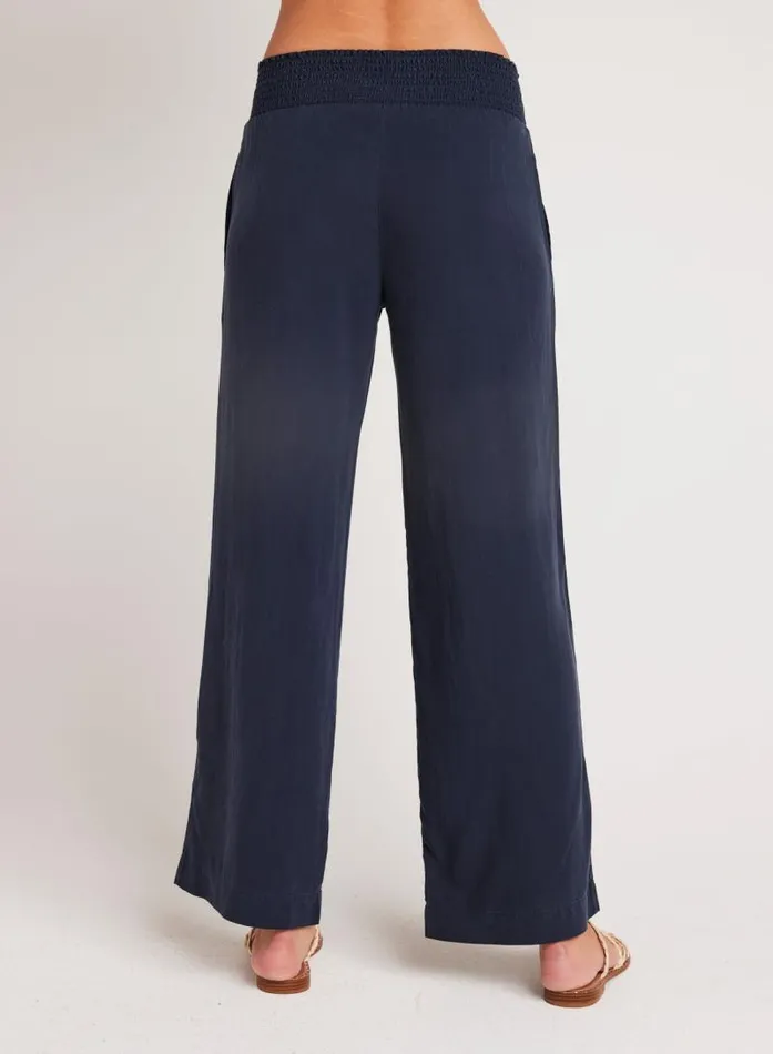 Smocked Waist Wide Leg 8211 Endless Sea Women Bella Dahl Pants Smocked Waist Wide Leg 8211 Endless Sea Women Bella Dahl Pants