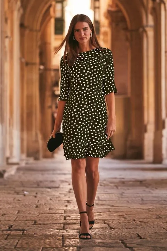 Sosandar Black and White Spot Print Ruffle Hem Shift Dress Black White Women Dresses Sosandar Black and White Spot Print Ruffle Hem Shift Dress Black White Women Dresses