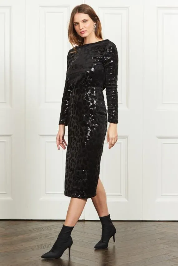 Sosandar Black Luxe Velvet Stretch Waist Relaxed Glamour Dress Black Women Dresses
