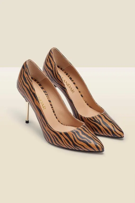 Sosandar Capri Tiger Print Leather Metal Heel High Court Shoe Women Heels
