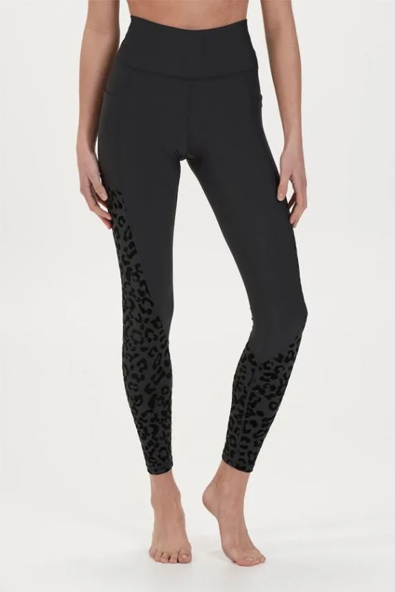 Sosandar Carolina Black Leopard Print Activewear Leggings With Pockets Black Women Activewear