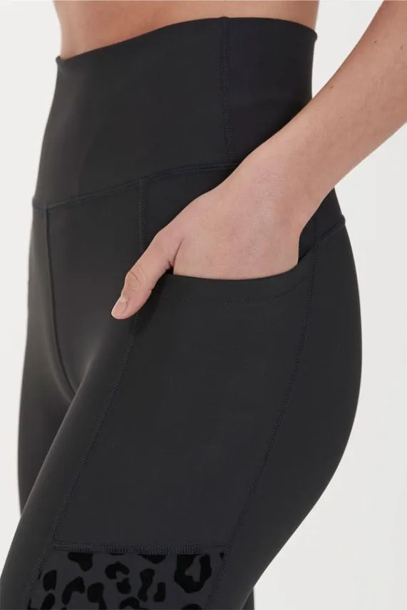 Sosandar Carolina Black Leopard Print Activewear Leggings With Pockets Black Women Activewear