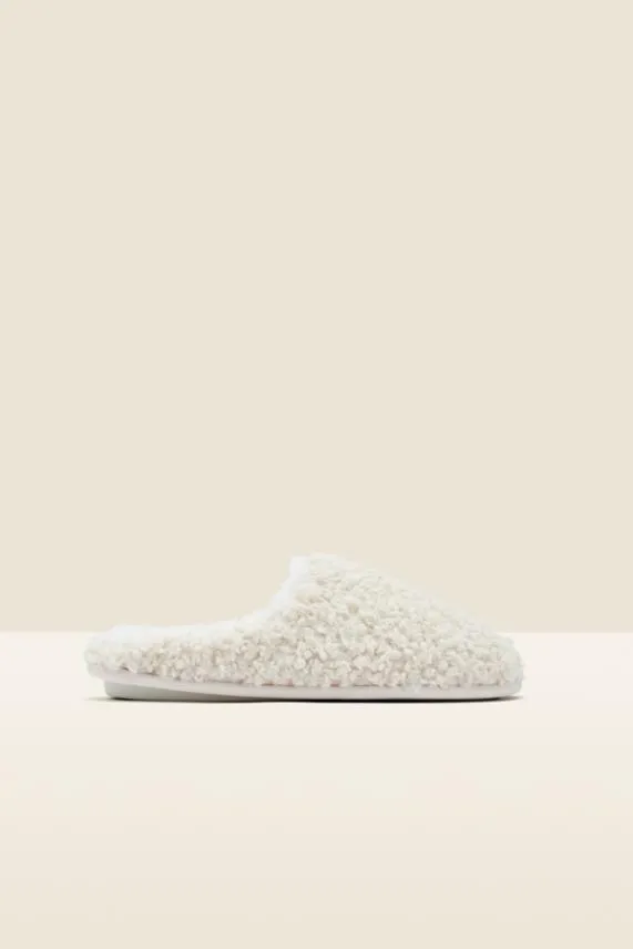 Sosandar Cream Curly Faux Fur Super Soft Slippers Cream Women Slippers