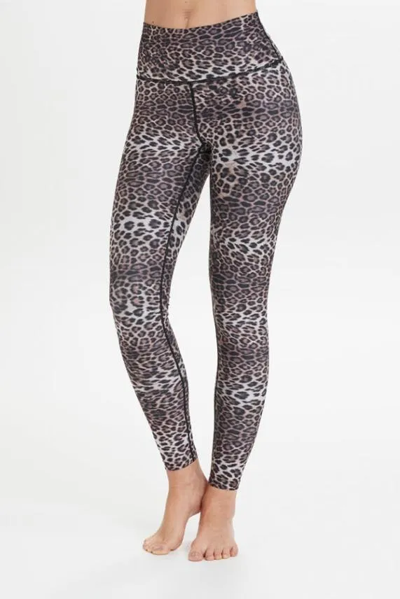 Sosandar India Leopard Print High Waisted Activewear Leggings Women Activewear Sosandar India Leopard Print High Waisted Activewear Leggings Women Activewear