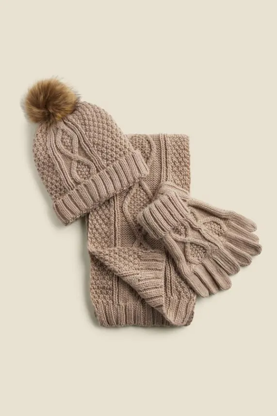 Sosandar Kelly Stone Cable Knit Scarf Women Hats Scarves and Gloves