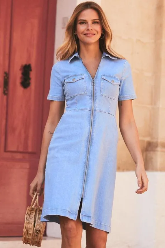Sosandar Light Wash Short Sleeve Zip Front Denim Dress With Pockets Light Wash Women Dresses Sosandar Light Wash Short Sleeve Zip Front Denim Dress With Pockets Light Wash Women Dresses