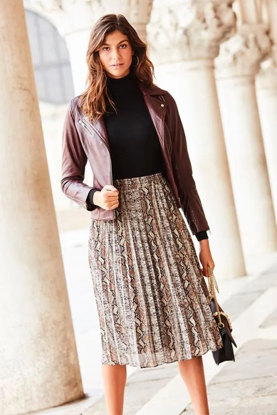 Sosandar Snake Print Pleated Skirt Women Skirts Sosandar Snake Print Pleated Skirt Women Skirts