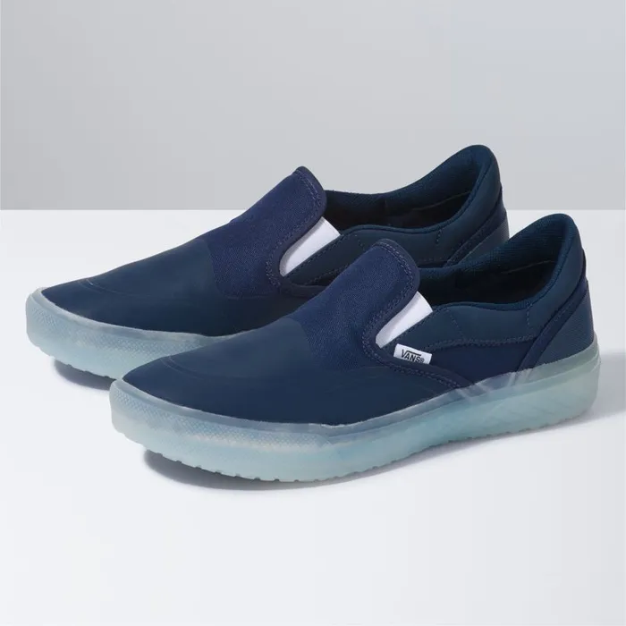 Surf Vibes MenWomen Vans Mod SlipOn Dress Bluesclear